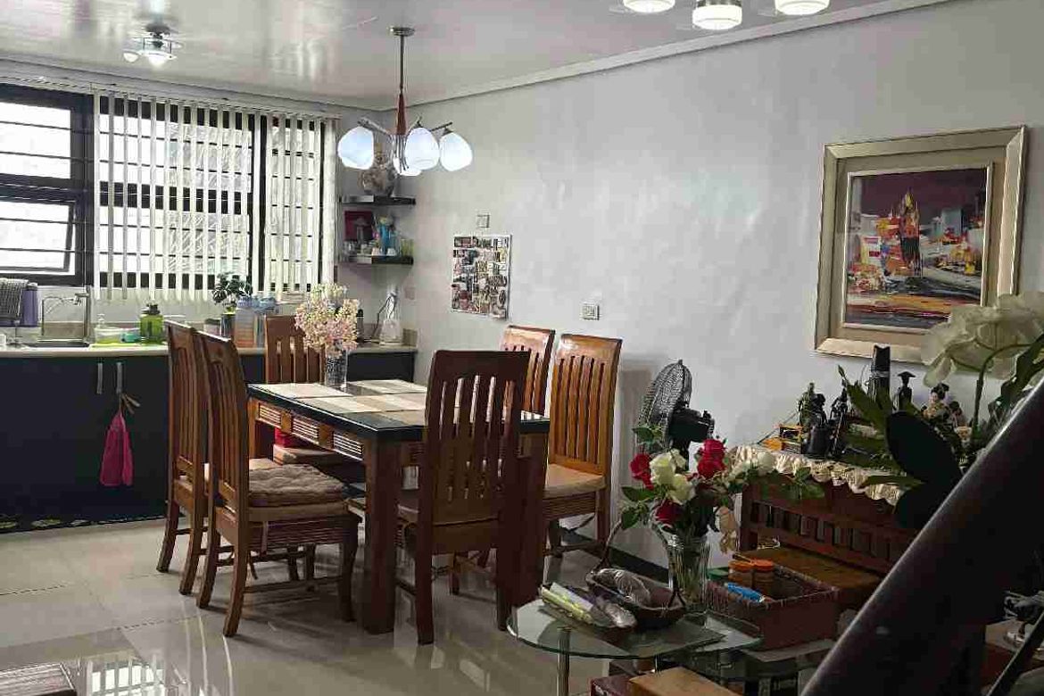 3 Bedroom Townhouse for Sale in Palanan, Makati, Metro Manila