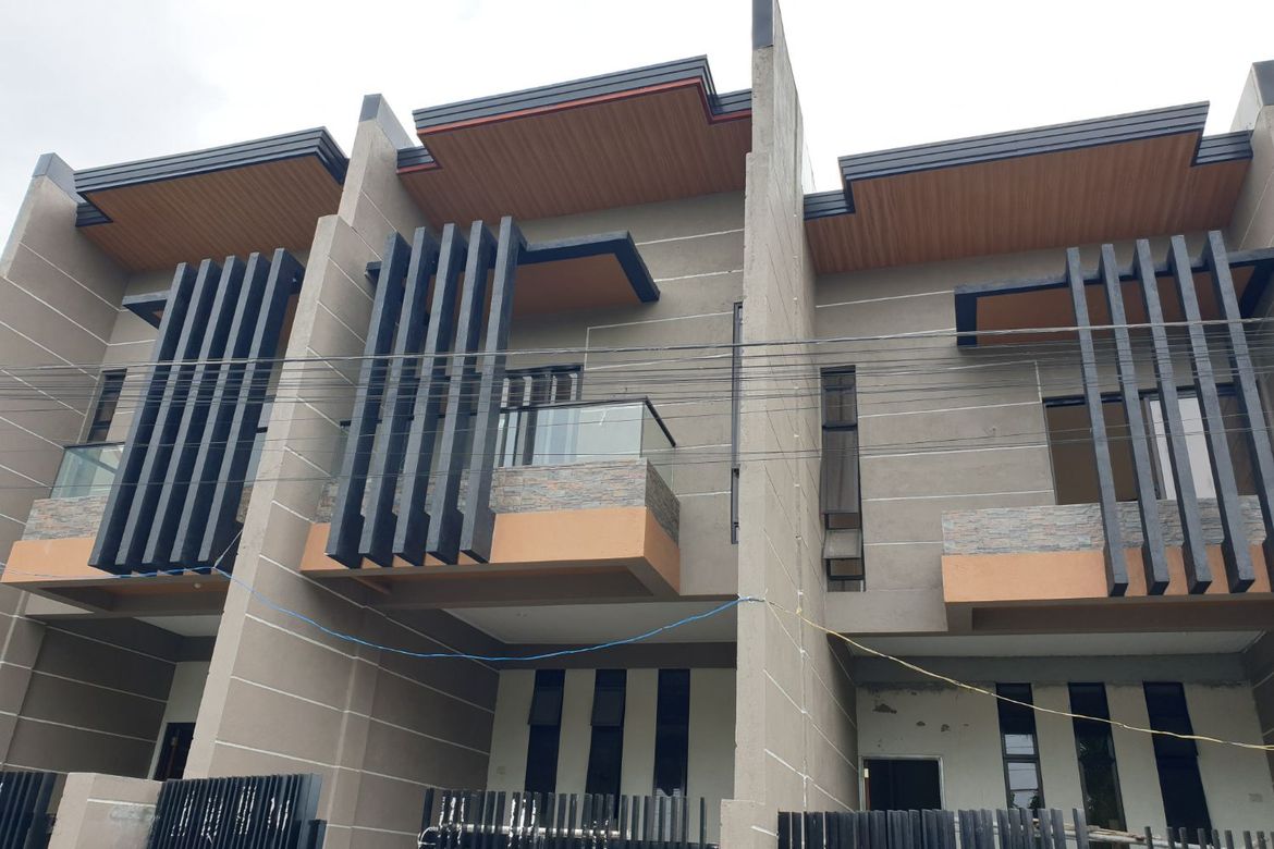 3 Bedroom Townhouse for Sale in Pamplona Tres, Las Piñas, Metro Manila