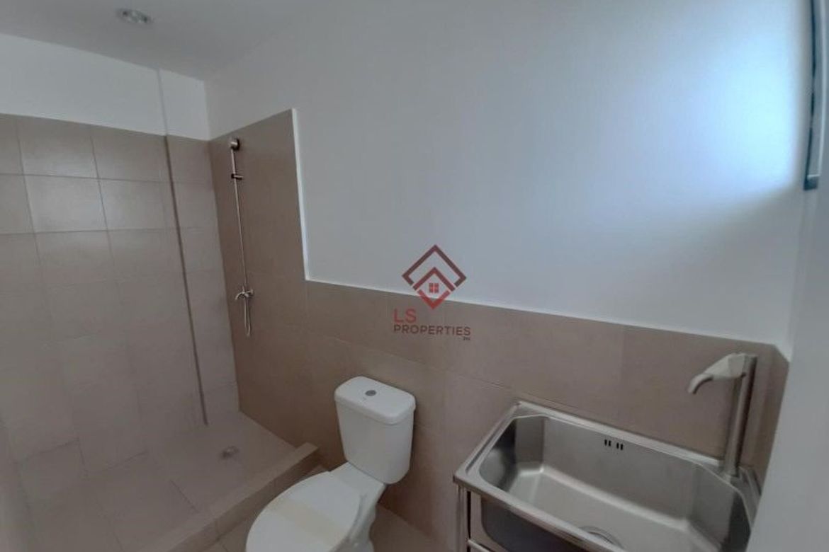 3 Bedroom Townhouse for Sale in Pamplona Tres, Las Piñas, Metro Manila – photo 3