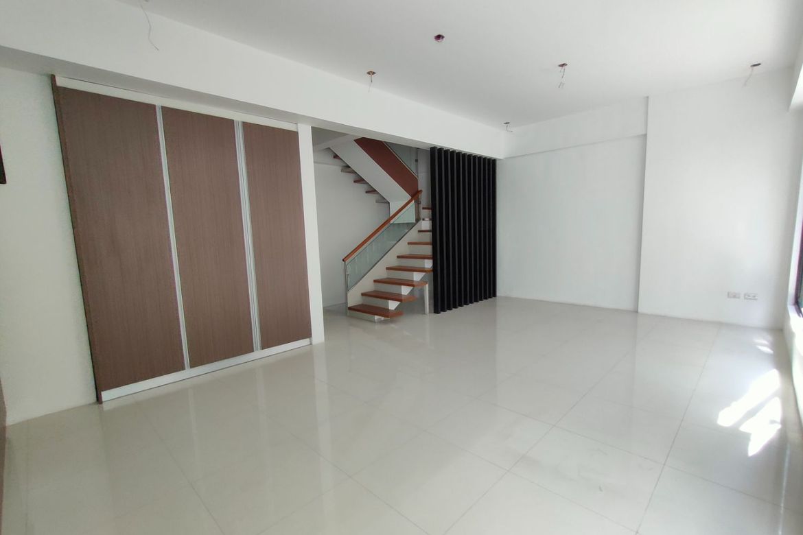 3 Bedroom Townhouse for Sale in Pasadeña, San Juan, Metro Manila near LRT-2 Gilmore – photo 2