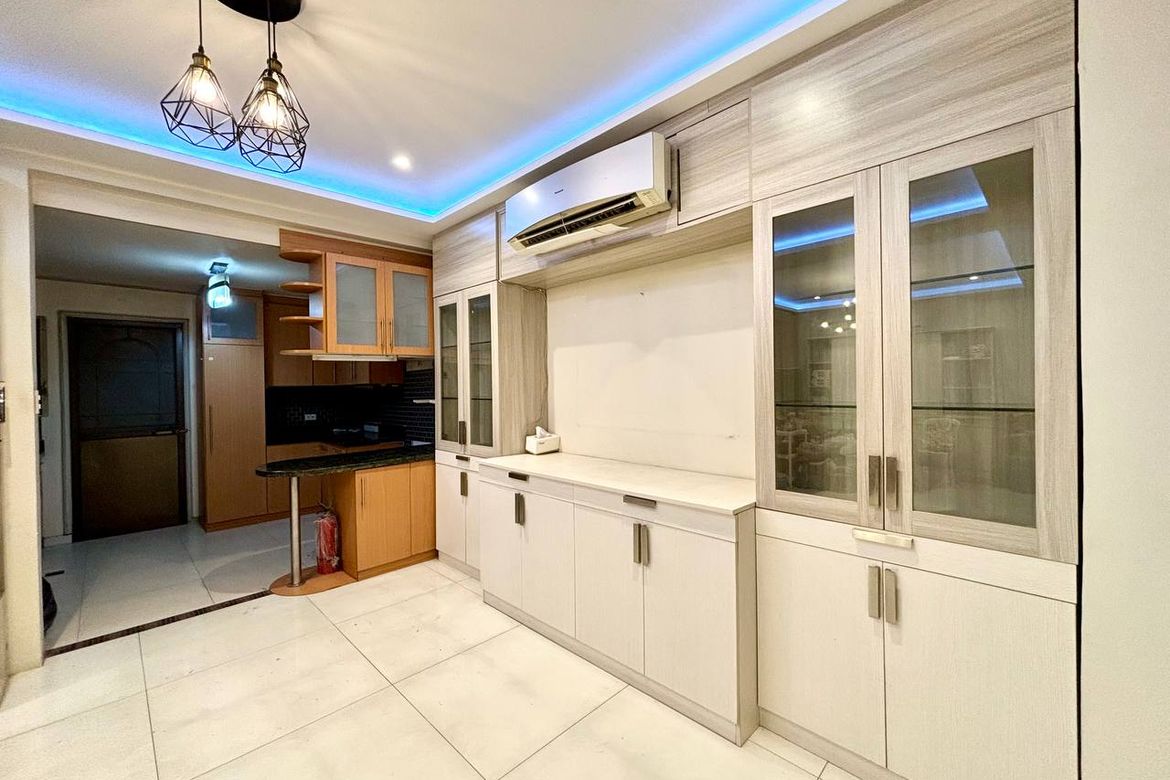 3 Bedroom Townhouse for Sale in Pasadeña, San Juan, Metro Manila near LRT-2 Gilmore – photo 3