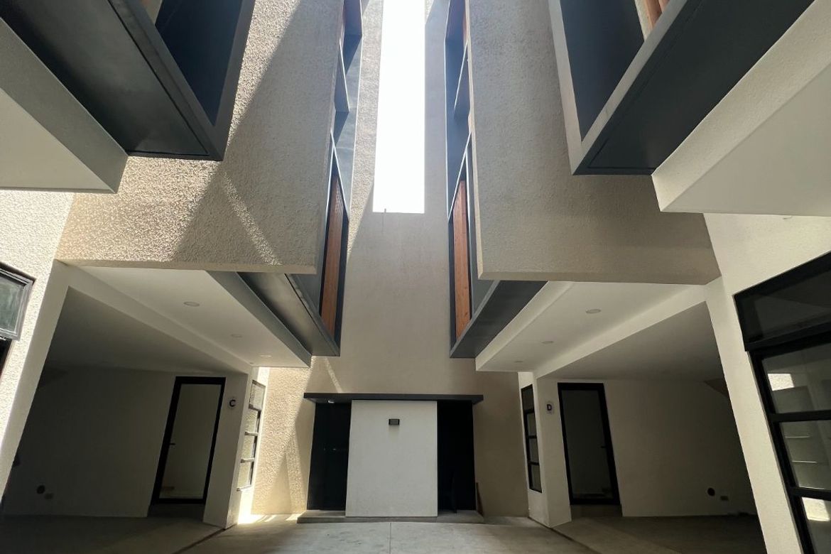 3 Bedroom Townhouse for Sale in Pasadeña, San Juan, Metro Manila near LRT-2 Gilmore – photo 2