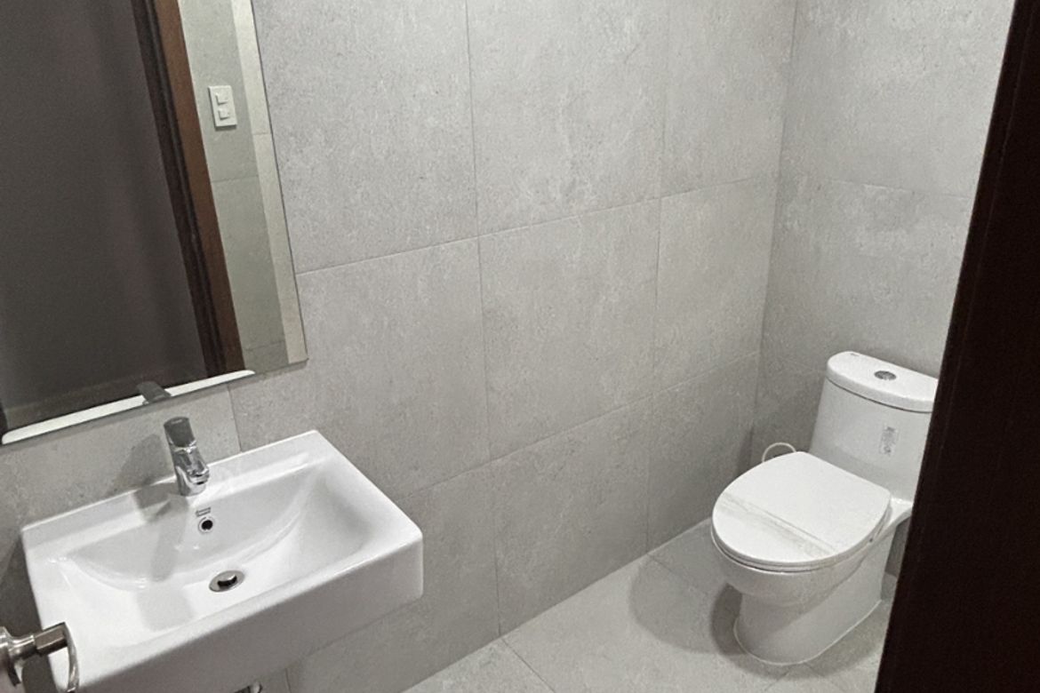 3 Bedroom Townhouse for Sale in Pasadeña, San Juan, Metro Manila near LRT-2 Gilmore – photo 8