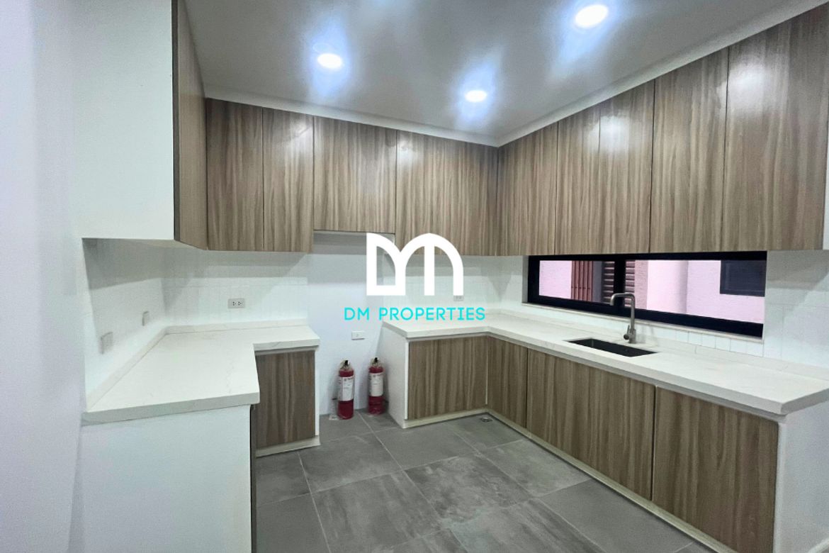 3 Bedroom Townhouse for Sale in Pasadeña, San Juan, Metro Manila near LRT-2 Gilmore – photo 2