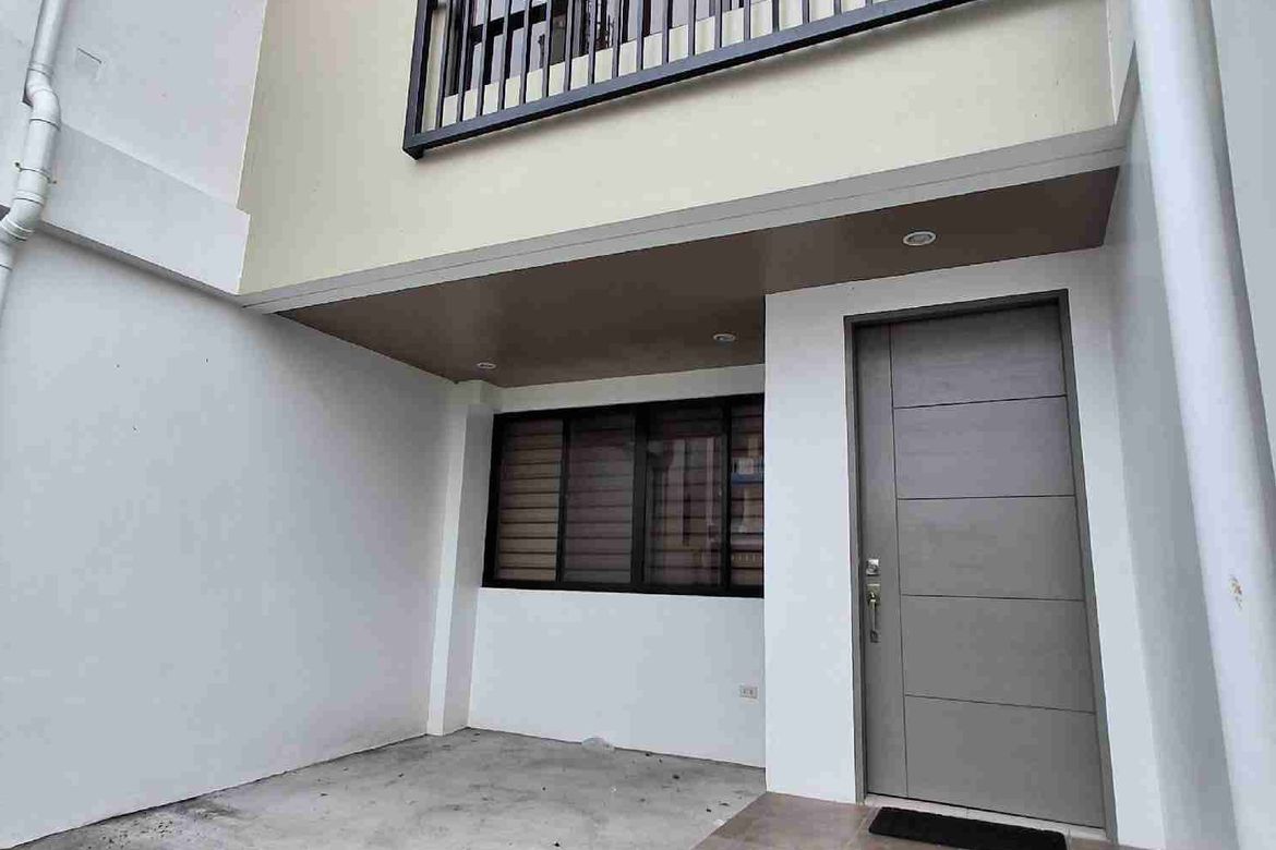 3 Bedroom Townhouse for Sale in Pilar, Las Piñas, Metro Manila – photo 2