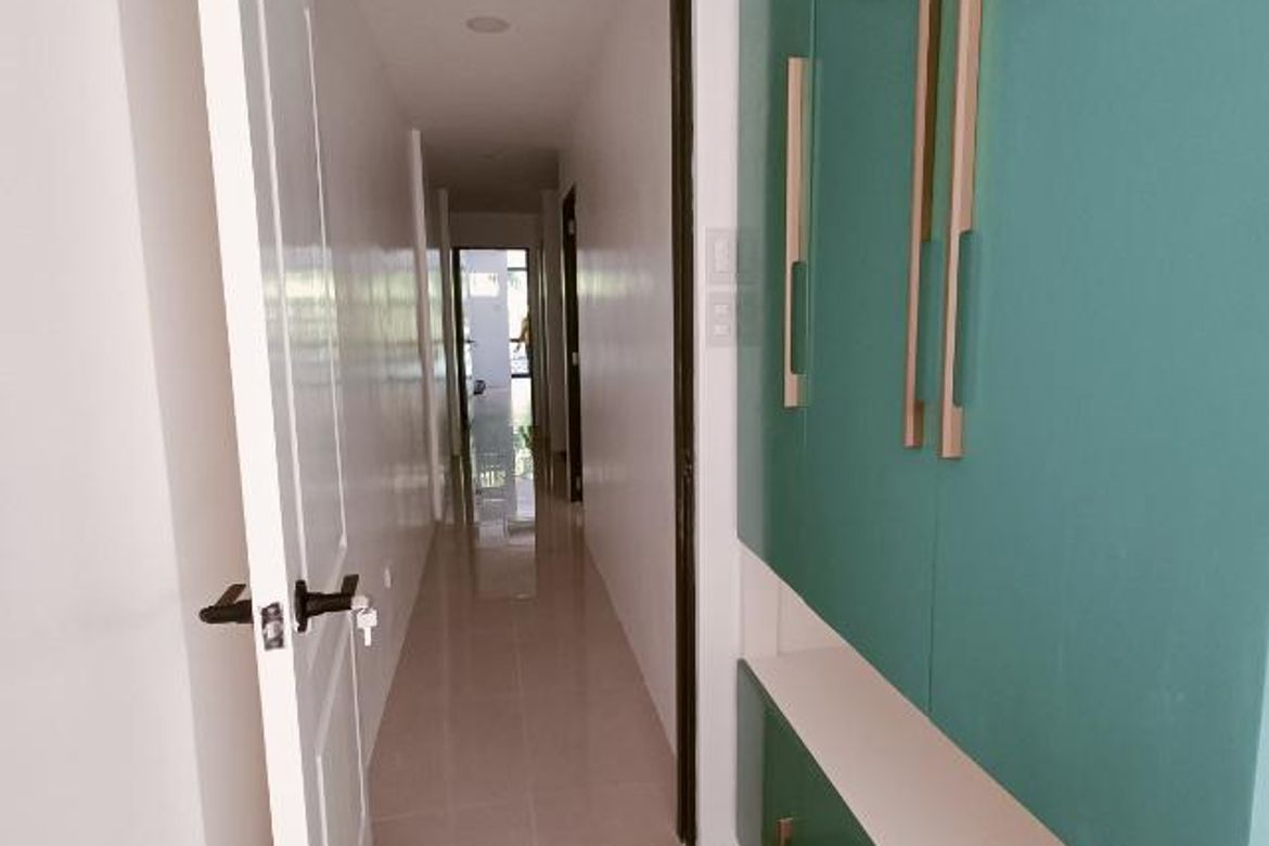 3 Bedroom Townhouse for Sale in Pilar, Las Piñas, Metro Manila – photo 6