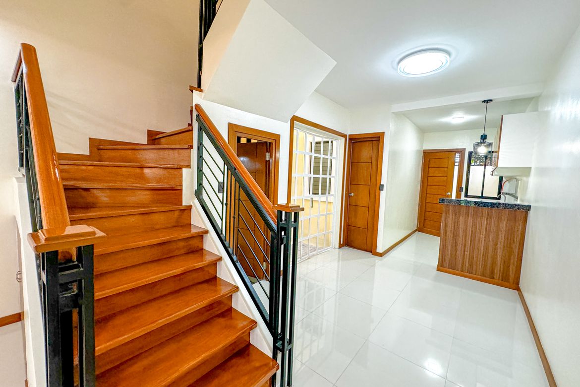 3 Bedroom Townhouse for Sale in Pilar, Las Piñas, Metro Manila – photo 5