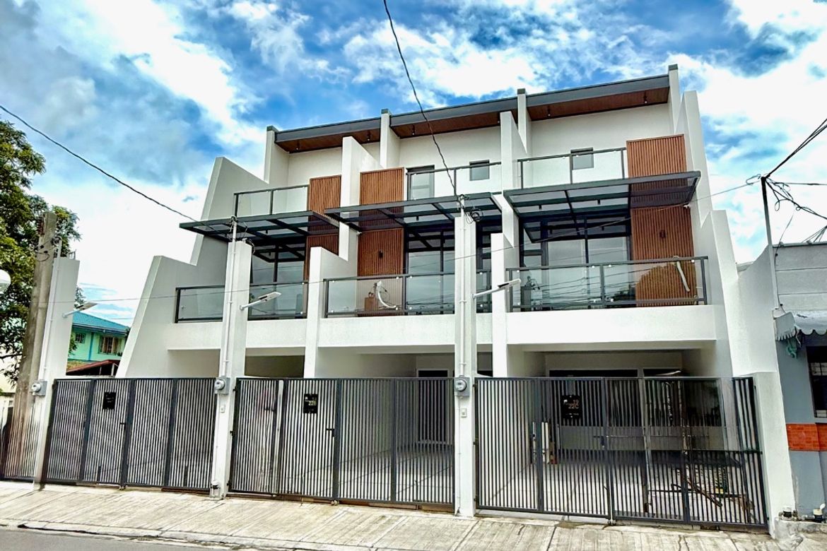 3 Bedroom Townhouse for Sale in Pilar, Las Piñas, Metro Manila