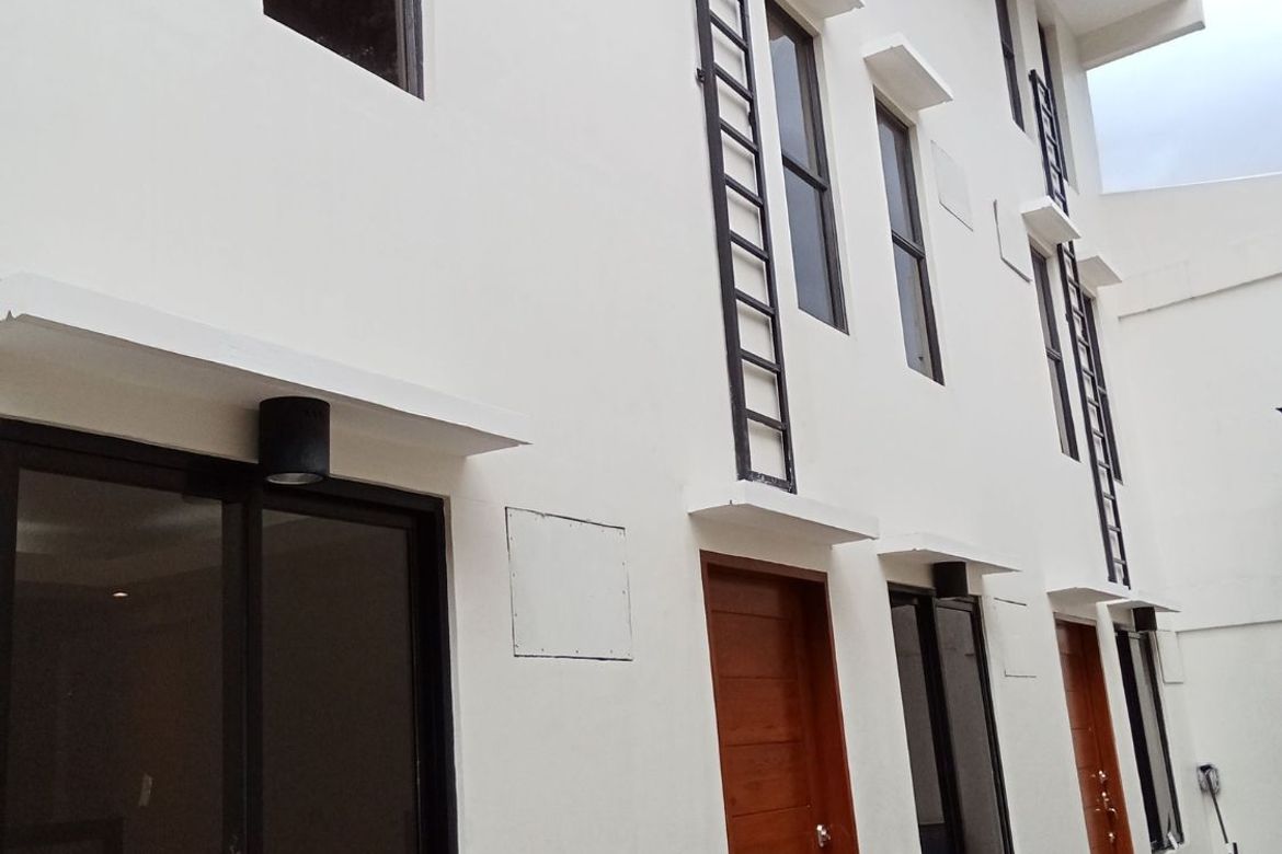 3 Bedroom Townhouse for Sale in Plainview, Mandaluyong, Metro Manila – photo 2