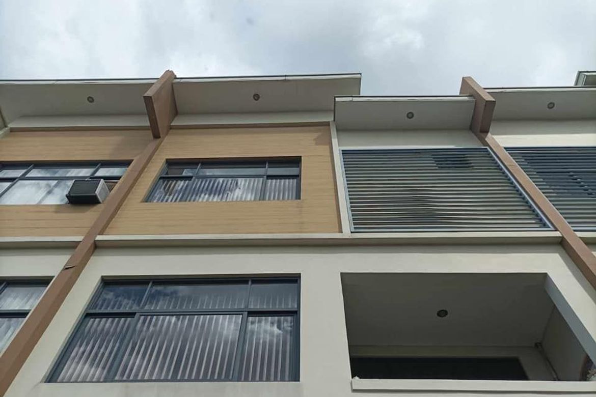 3 Bedroom Townhouse for Sale in Plainview, Mandaluyong, Metro Manila – photo 2