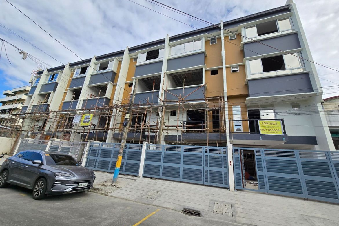 3 Bedroom Townhouse for Sale in Plainview, Mandaluyong, Metro Manila near MRT-3 Boni – photo 2