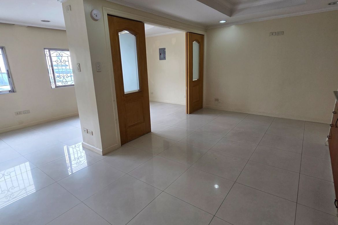 3 Bedroom Townhouse for Sale in Pleasant Hills, Mandaluyong, Metro Manila – photo 2