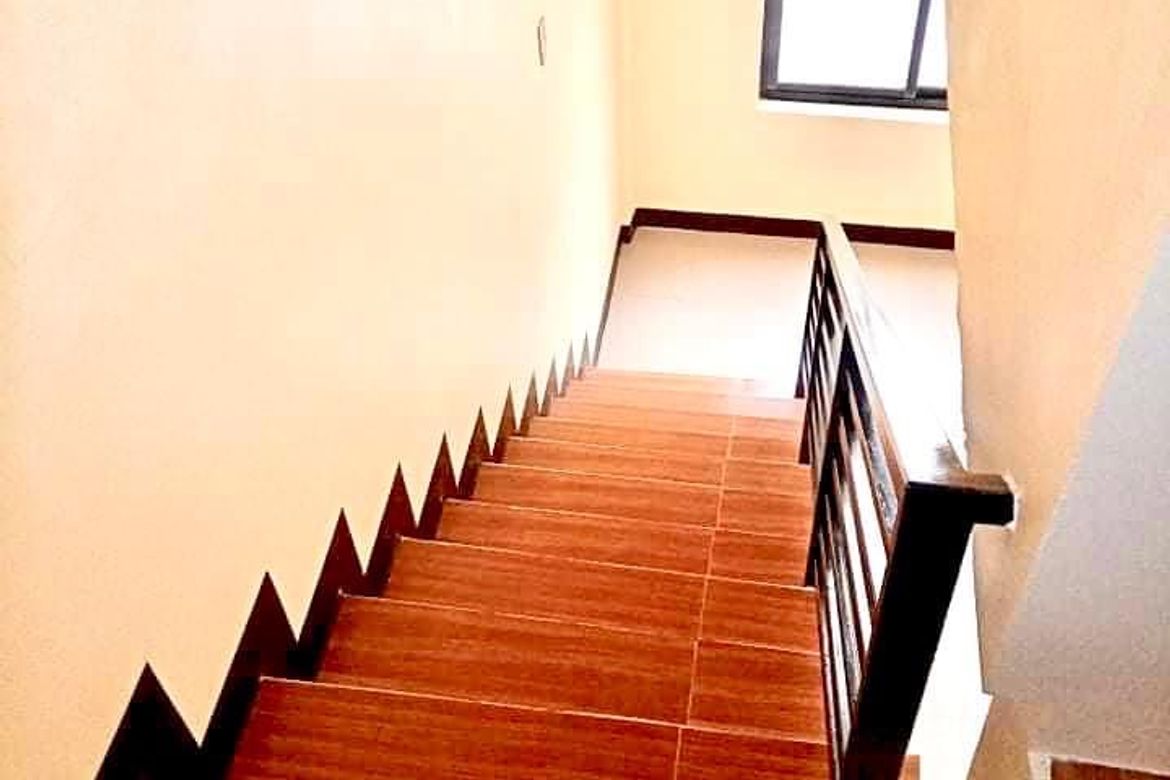 3 Bedroom Townhouse for Sale in Poblacion, Muntinlupa, Metro Manila – photo 5