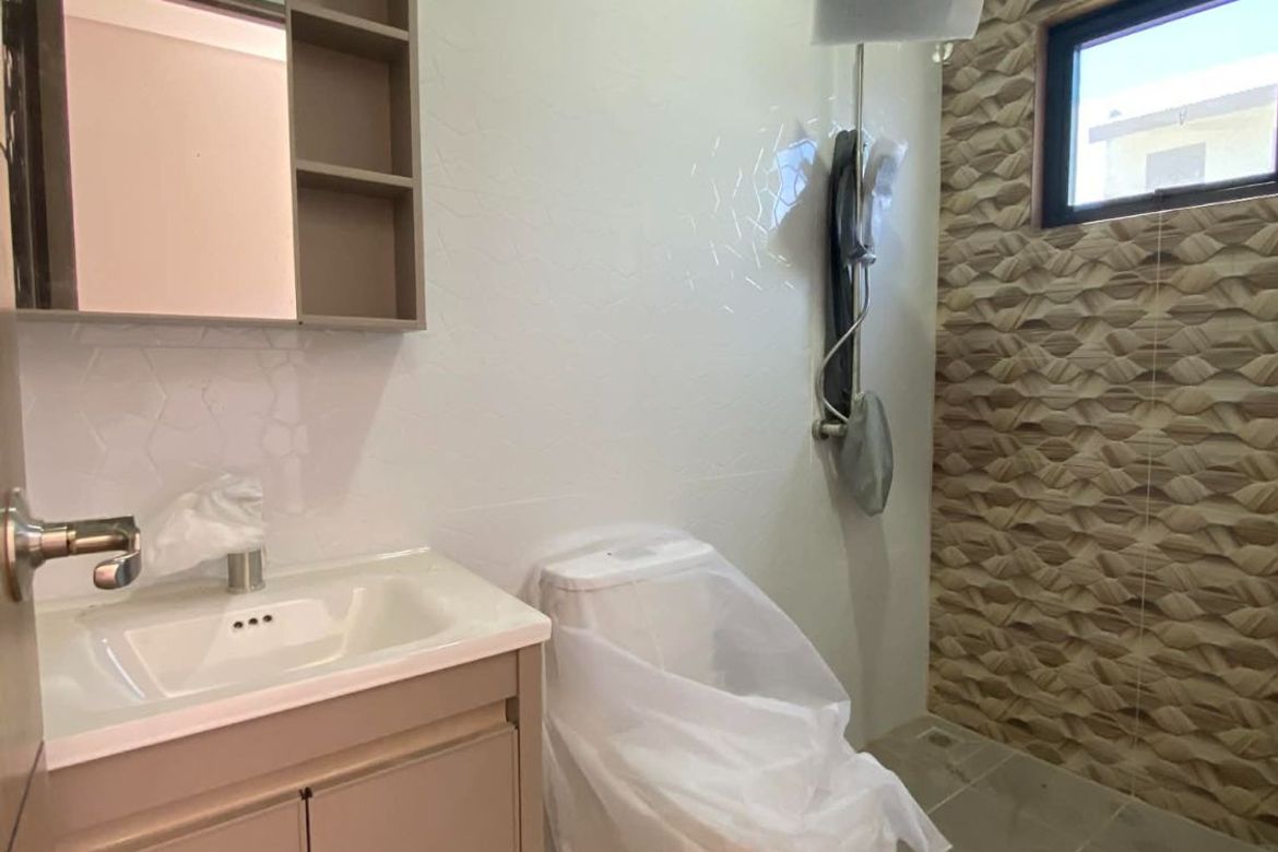 3 Bedroom Townhouse for Sale in Pulang Lupa Dos, Las Piñas, Metro Manila – photo 8