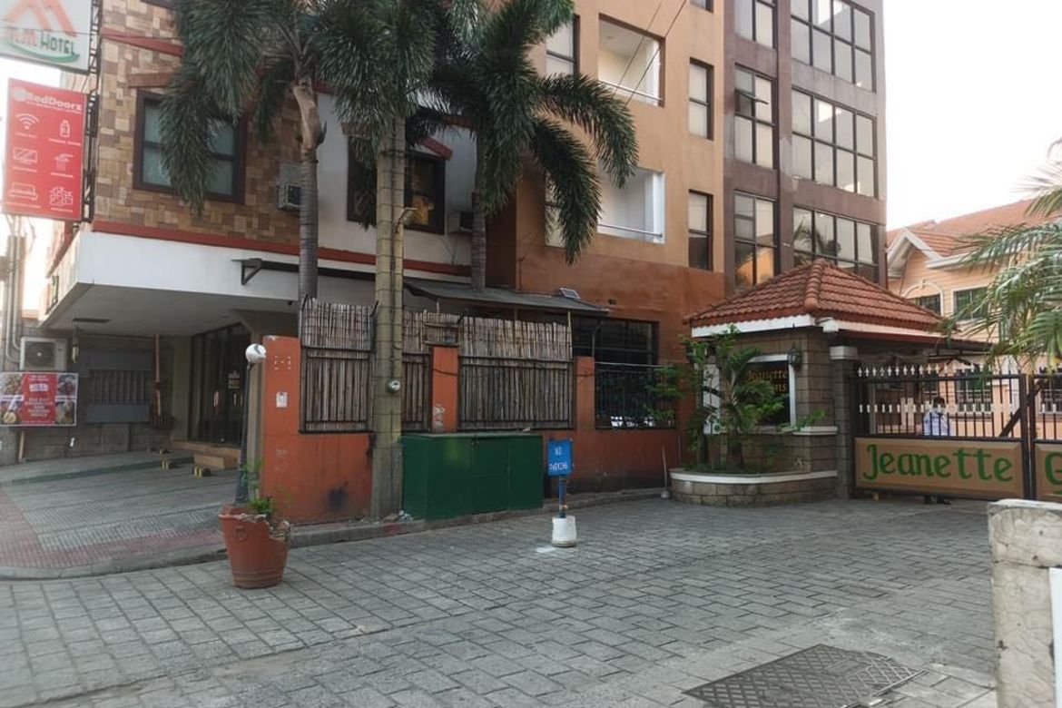 3 Bedroom Townhouse for Sale in Pulang Lupa Uno, Las Piñas, Metro Manila – photo 5