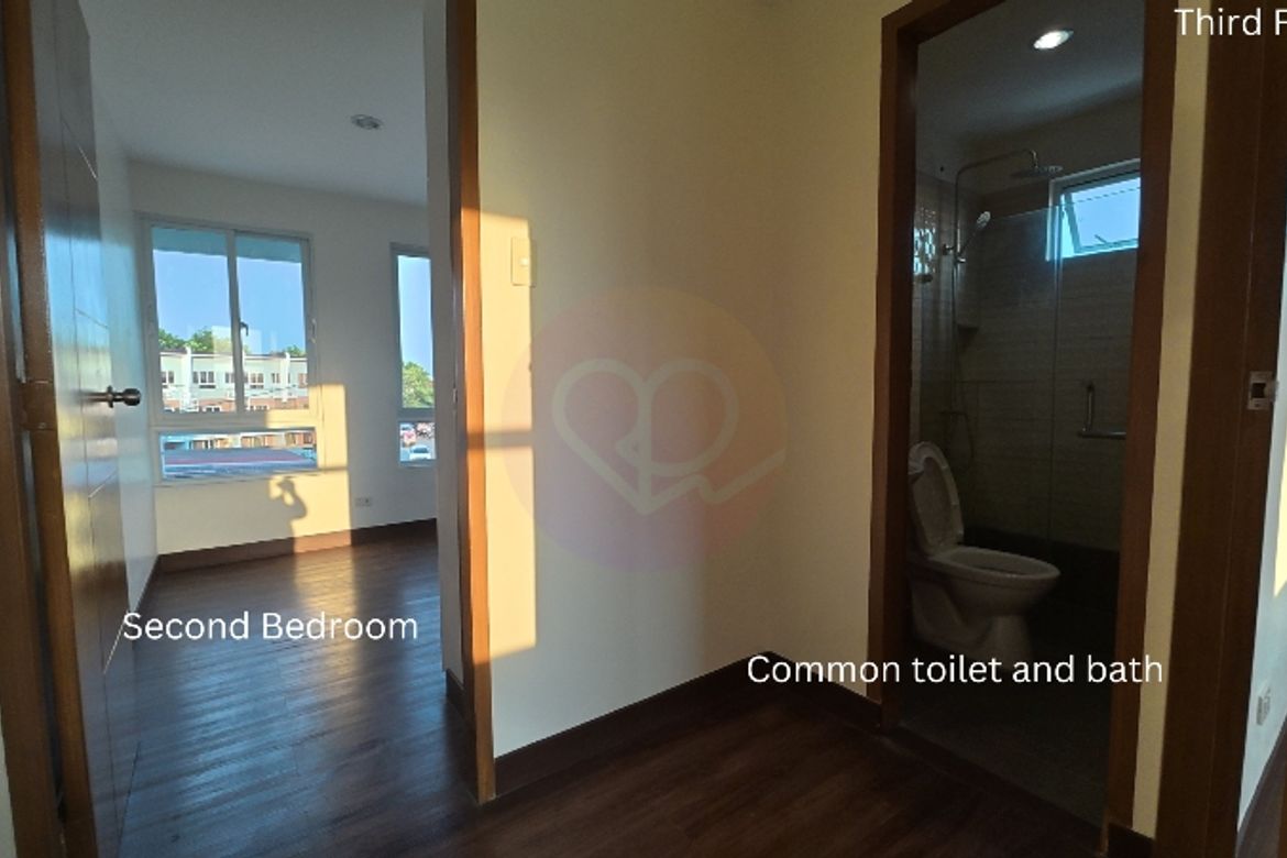 3 Bedroom Townhouse for Sale in Pulang Lupa Uno, Las Piñas, Metro Manila – photo 5