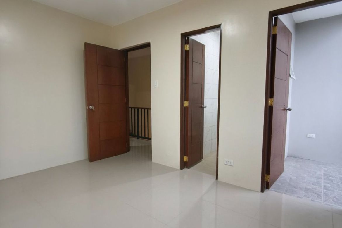 3 Bedroom Townhouse for Sale in Putatan, Muntinlupa, Metro Manila – photo 2