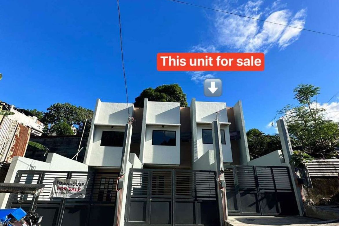 3 Bedroom Townhouse for Sale in Quiapo, Manila, Metro Manila near LRT-1 Carriedo