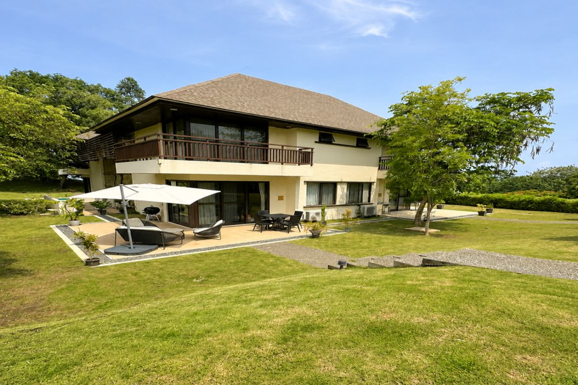 3 Bedroom Townhouse for Sale in Sabang, Morong, Bataan