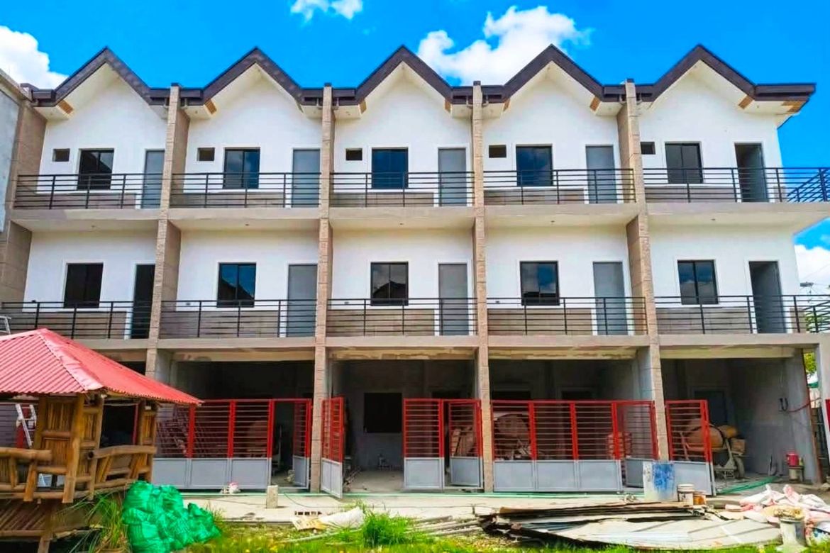 3 Bedroom Townhouse for Sale in San Andres, Cainta, Rizal