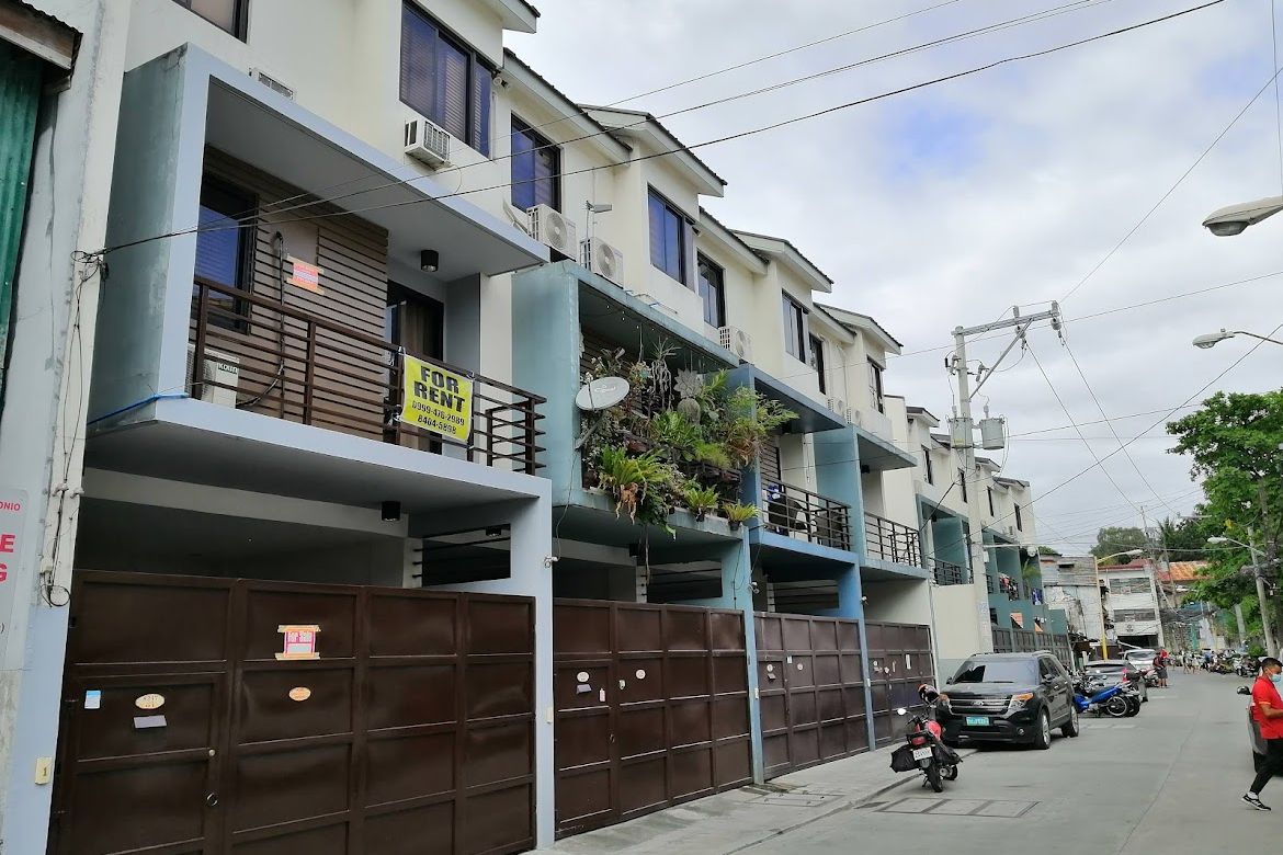 3 Bedroom Townhouse for Sale in San Antonio, Makati, Metro Manila – photo 4