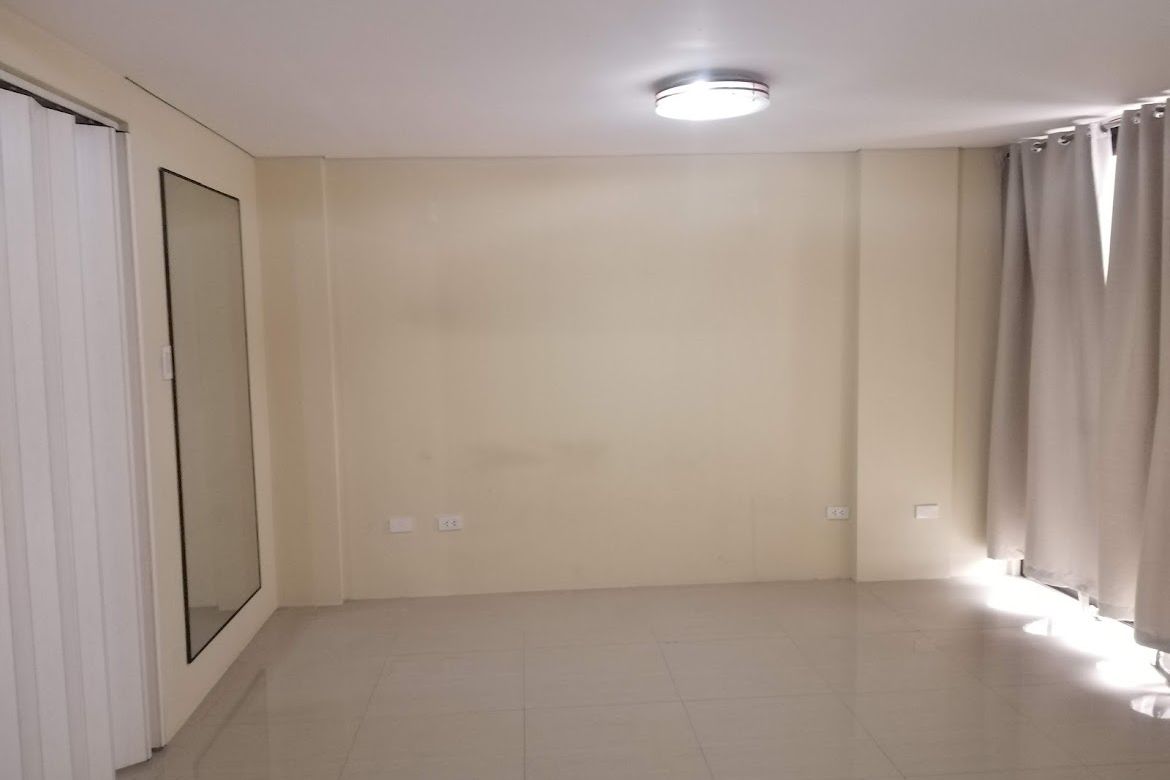 3 Bedroom Townhouse for Sale in San Antonio, Makati, Metro Manila – photo 5