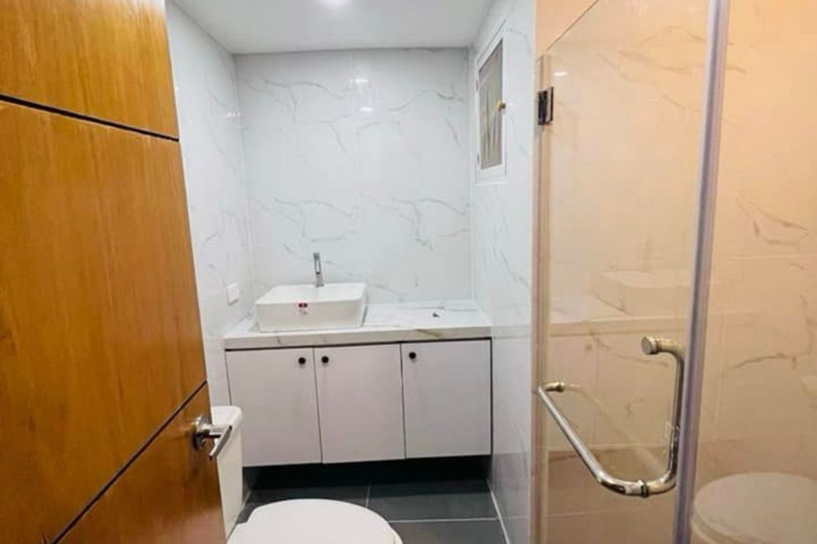 3 Bedroom Townhouse for Sale in San Antonio, Makati, Metro Manila – photo 8