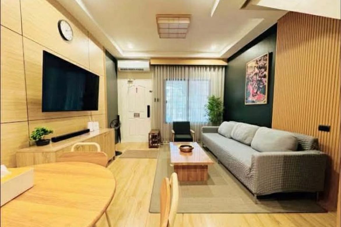 3 Bedroom Townhouse for Sale in San Antonio, Makati, Metro Manila