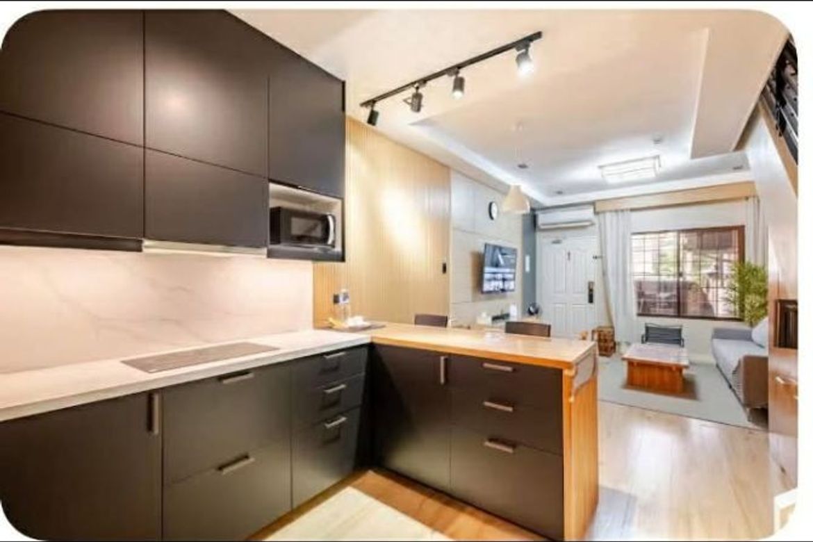 3 Bedroom Townhouse for Sale in San Antonio, Makati, Metro Manila – photo 2