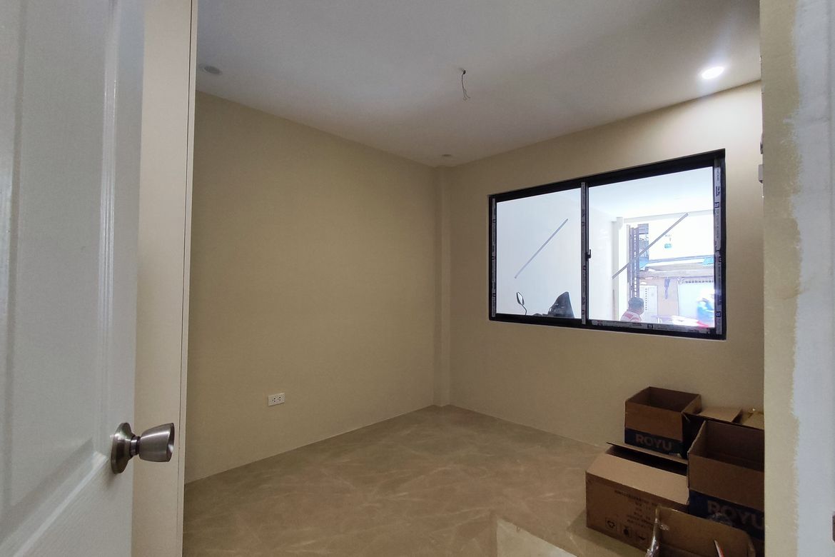 3 Bedroom Townhouse for Sale in San Antonio, Parañaque, Metro Manila – photo 3