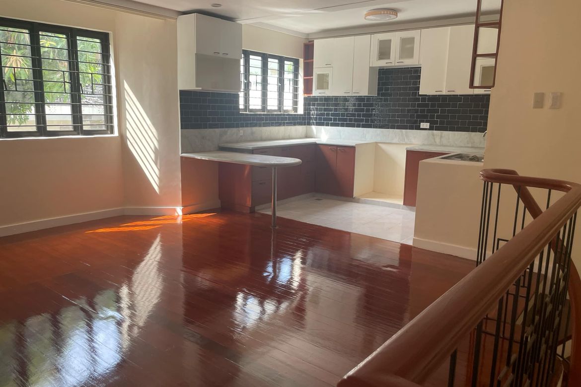 3 Bedroom Townhouse for Sale in San Antonio, Parañaque, Metro Manila – photo 7
