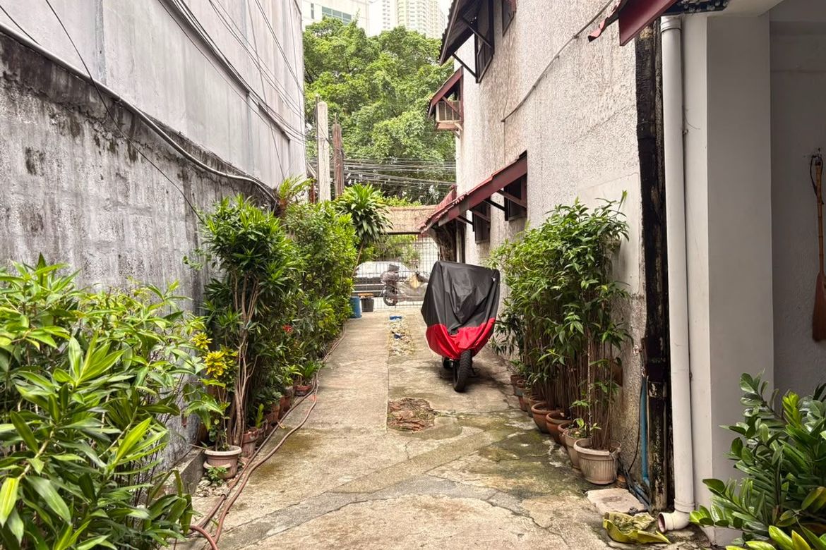 3 Bedroom Townhouse for Sale in San Antonio, Pasig, Metro Manila near MRT-3 Ortigas – photo 4