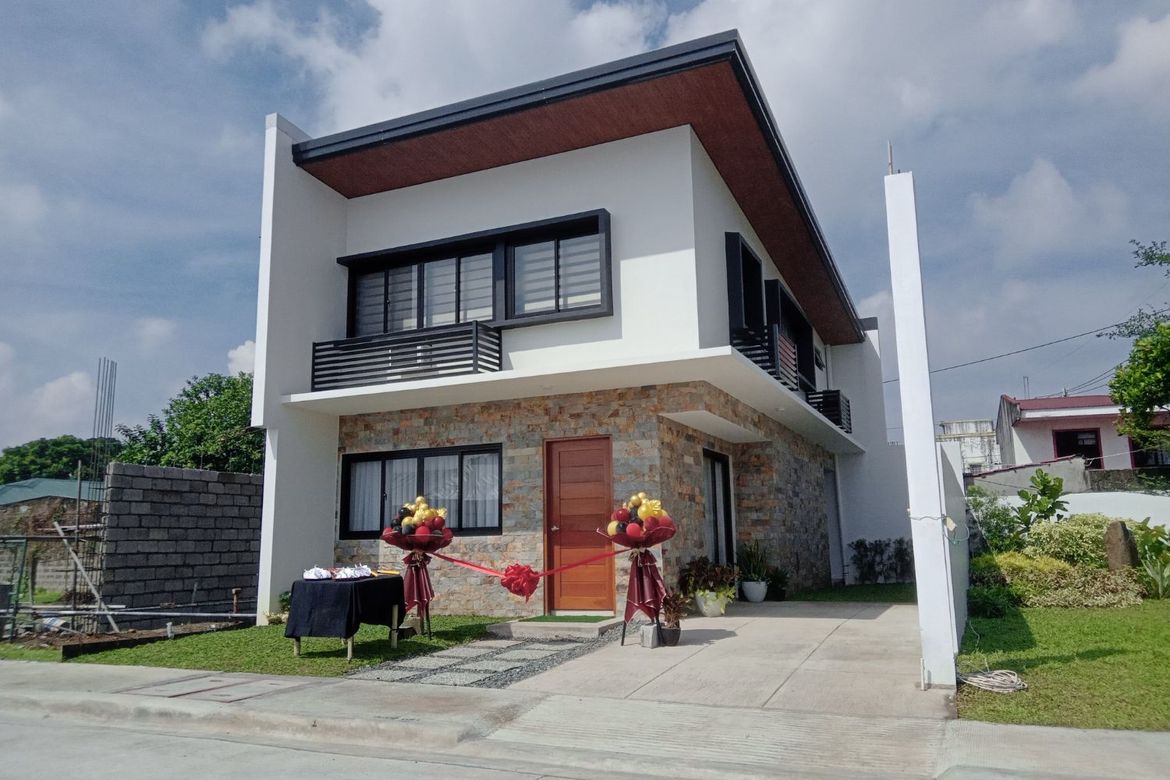 3 Bedroom Townhouse for Sale in San Francisco, Biñan, Laguna