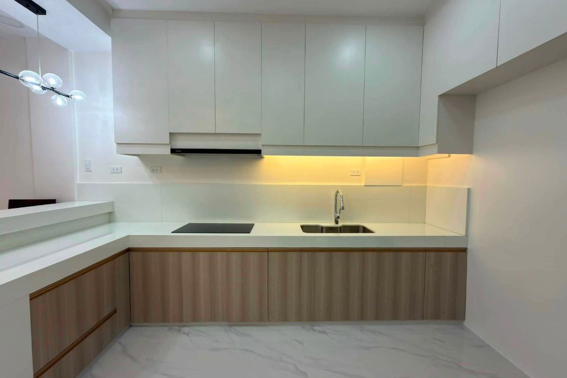 3 Bedroom Townhouse for Sale in San Isidro, Parañaque, Metro Manila – photo 2