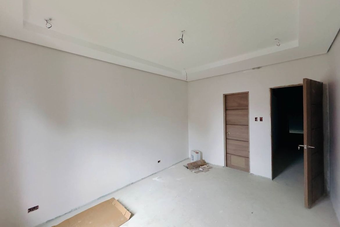 3 Bedroom Townhouse for Sale in San Isidro, Parañaque, Metro Manila – photo 2