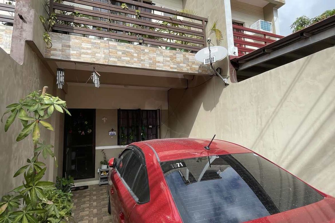 3 Bedroom Townhouse for Sale in San Isidro, Pasig, Metro Manila