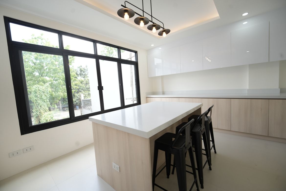 3 Bedroom Townhouse for Sale in San Juan, Taytay, Rizal – photo 2