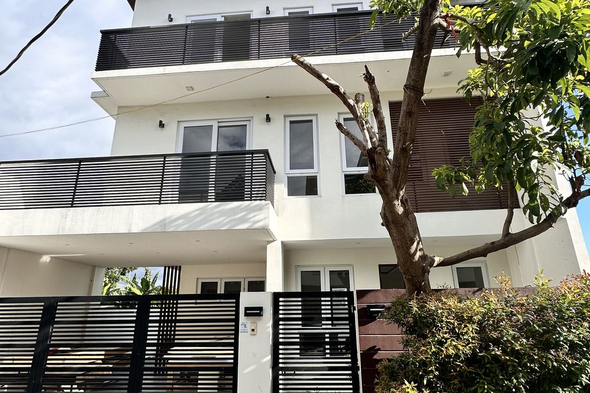 3 Bedroom Townhouse for Sale in San Miguel, Pasig, Metro Manila – photo 3