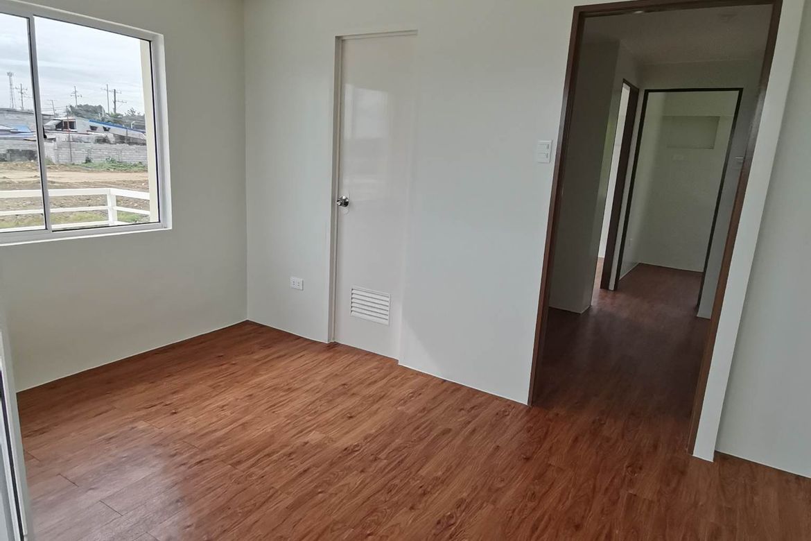 3 Bedroom Townhouse for Sale in Sanja Mayor, Tanza, Cavite – photo 8