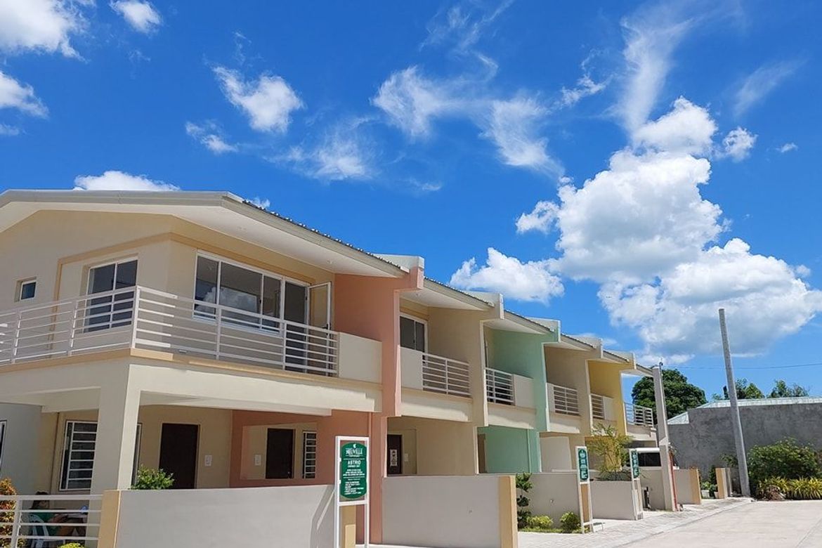 3 Bedroom Townhouse for Sale in Sanja Mayor, Tanza, Cavite