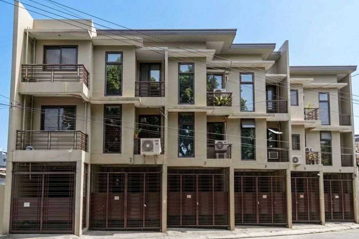 3 Bedroom Townhouse for Sale in Santa Ana, Manila, Metro Manila