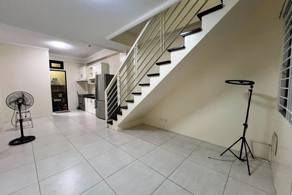 3 Bedroom Townhouse for Sale in Santa Ana, Manila, Metro Manila – photo 2