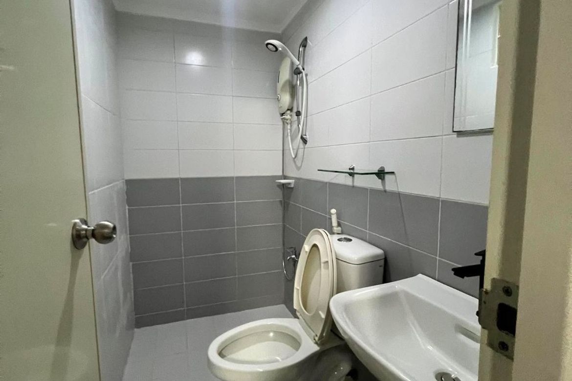 3 Bedroom Townhouse for Sale in Santa Ana, Manila, Metro Manila – photo 3