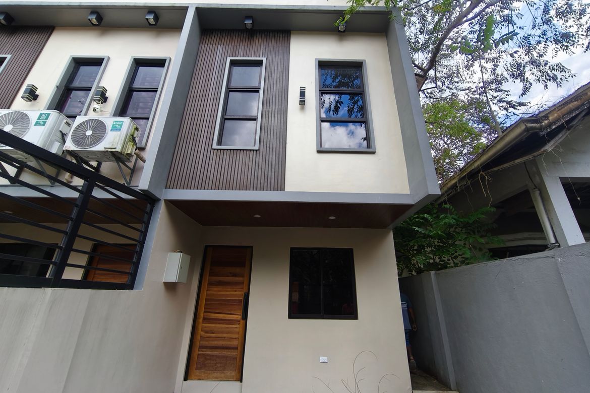 3 Bedroom Townhouse for Sale in Santa Cruz, Antipolo, Rizal – photo 2