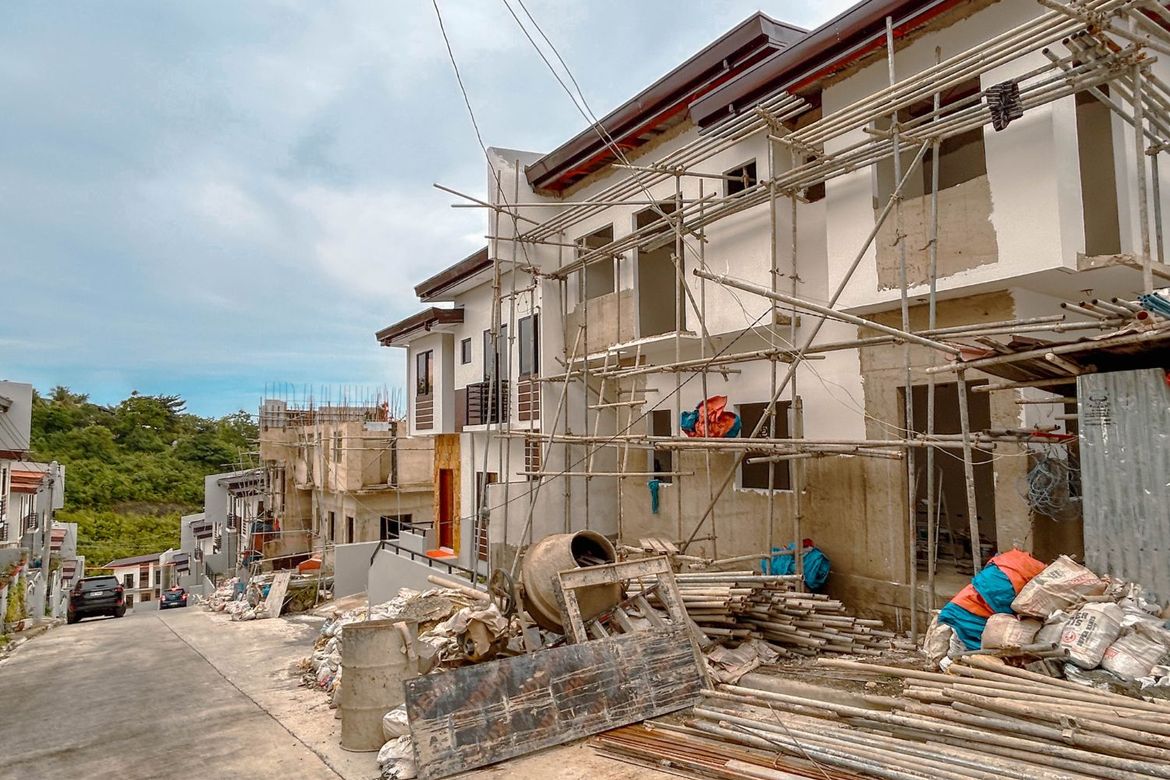 3 Bedroom Townhouse for Sale in Santa Cruz, Liloan, Cebu – photo 7