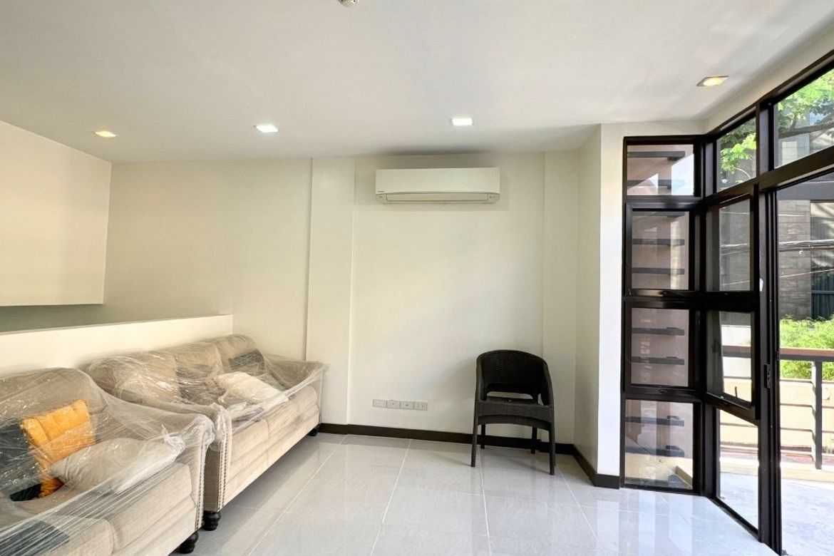 3 Bedroom Townhouse for Sale in Santa Lucia, San Juan, Metro Manila – photo 5
