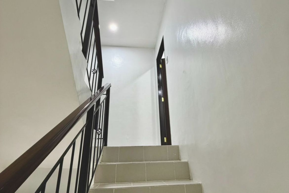 3 Bedroom Townhouse for Sale in Santa Mesa, Manila, Metro Manila near LRT-2 V. Mapa – photo 3