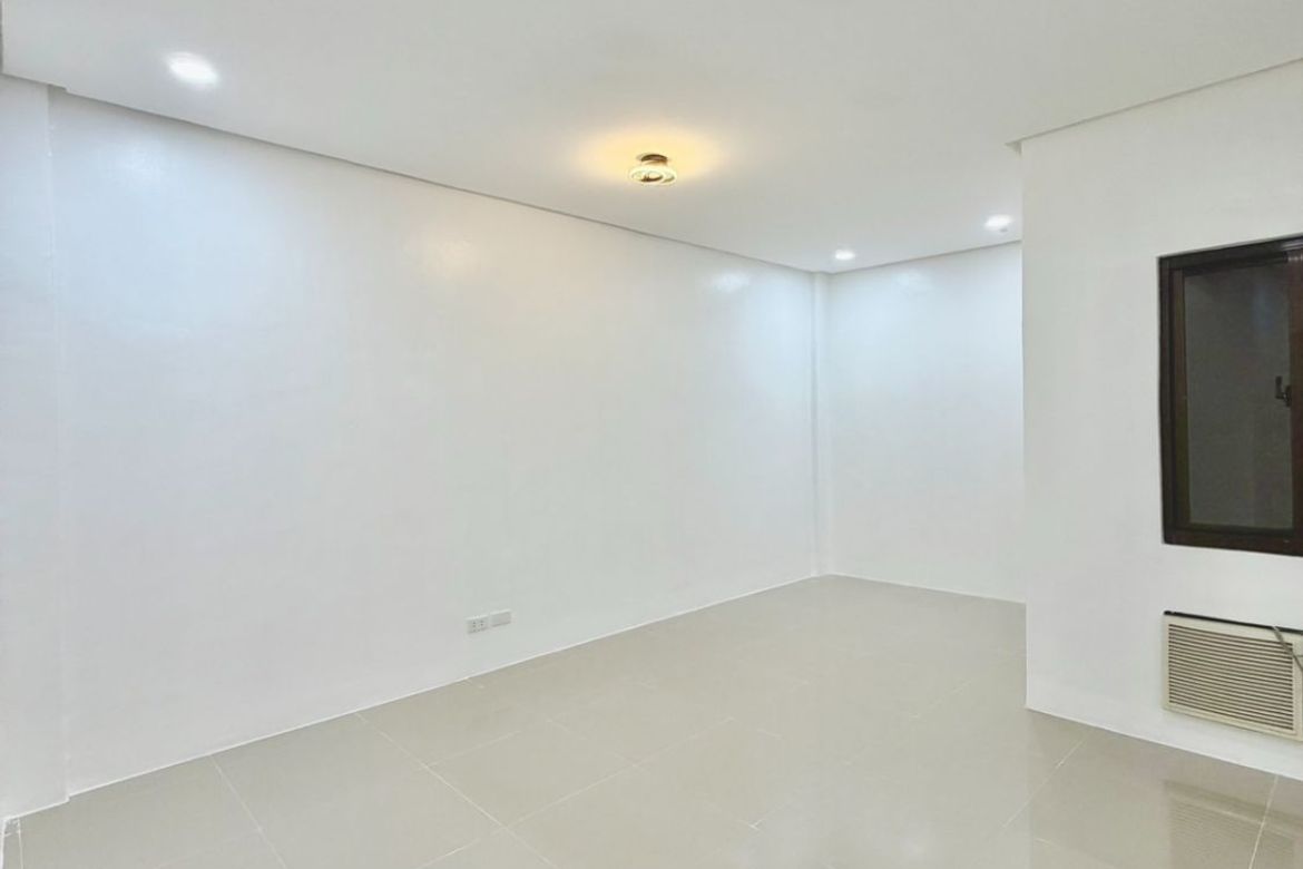3 Bedroom Townhouse for Sale in Santa Mesa, Manila, Metro Manila near LRT-2 V. Mapa – photo 4