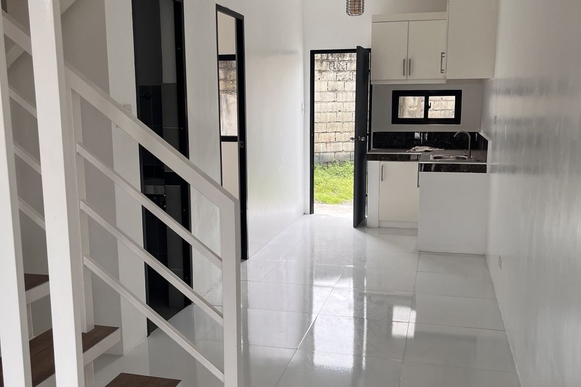 3 Bedroom Townhouse for Sale in Santo Domingo, Cainta, Rizal