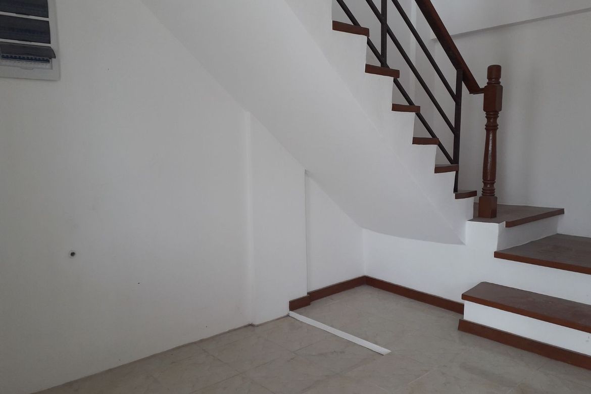 3 Bedroom Townhouse for Sale in Santo Niño, Biñan, Laguna – photo 6